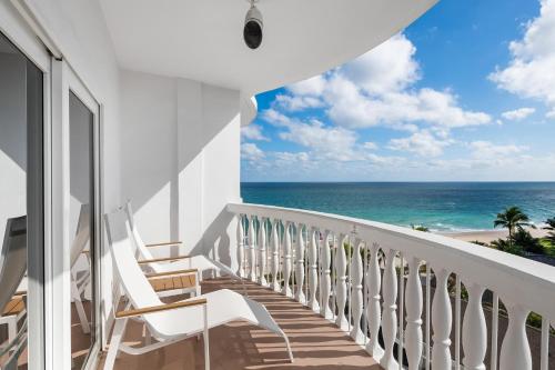 Beachcomber Resort & Club image 45