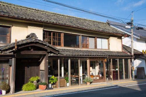 Accommodation in Suzaka