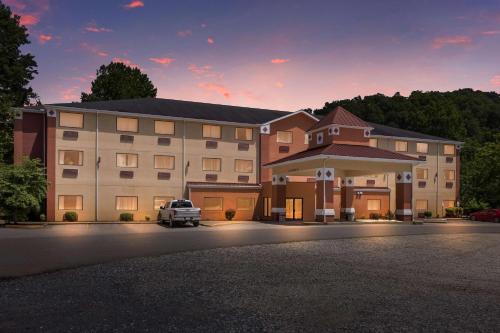 Best Western Logan Inn