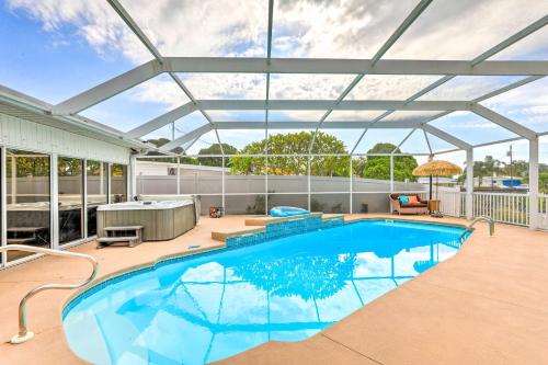 Ocean Breeze Oasis with Boat Dock and Slip on Canal! in Bradenton, USA