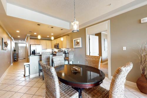 The Wharf 805 in 오렌지 비치 (AL)