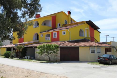  Double Room Peroj 2235c in Peroj