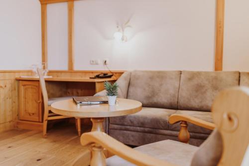 Létesítmények, Landhotel Gschirnwirt in Eugenfalu