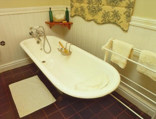 Bagno, Reilly's Rock Hilltop Lodge in Ezulwini