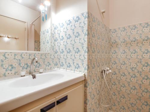 Holiday Home (6 Adults) image 6