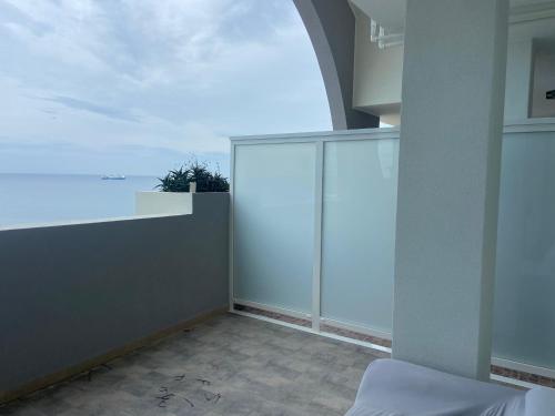 Bari Nalasia Beach Apartment 4