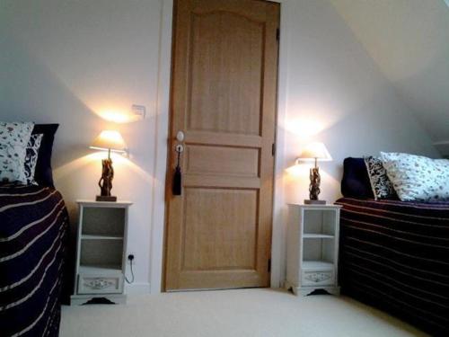 Kervaillant Room Type - Small Twin Room