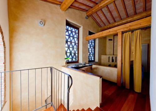 Large Two-Bedroom Apartment