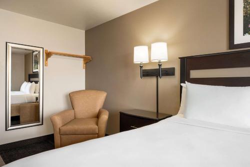 Baymont by Wyndham Elko - image 11