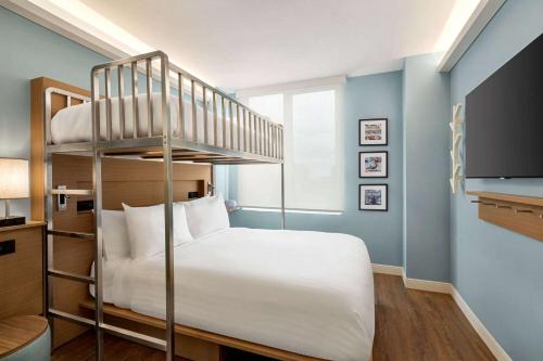 Wingate by Wyndham Bronx Haven Park in Bronx, USA