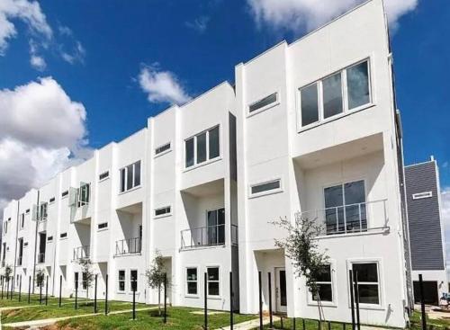 NEW! Luxurious Downtown 4 Story Rooftop Terrace! Casa De Poiz