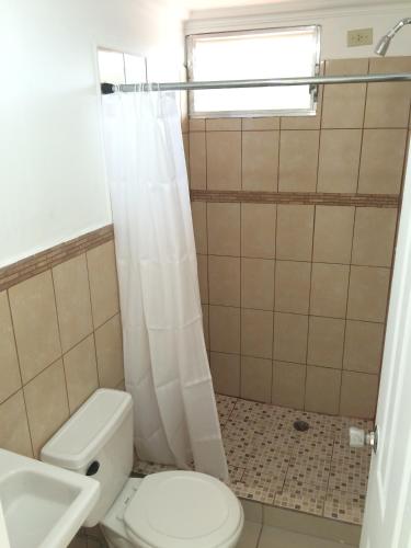 Double Room image 3