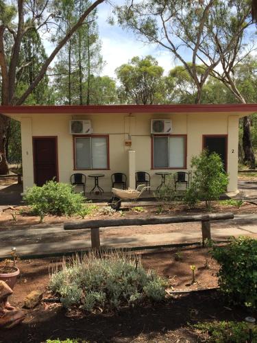 Bejárat, Wagon Wheel Motel & Units in Coonabarabran