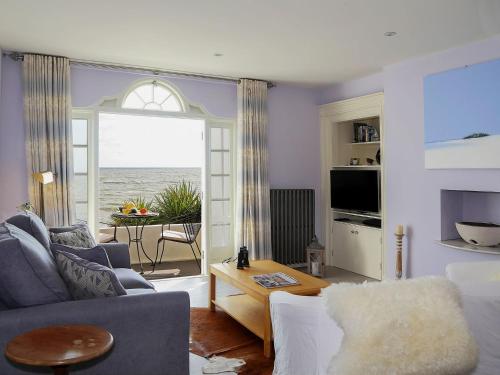 Exterior view, Seashore Apartment in Folkestone