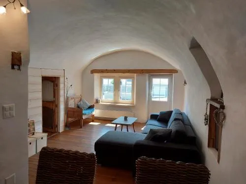 Appartement vouté en Gruyère dans l'Intyamon in Enney, Schweiz