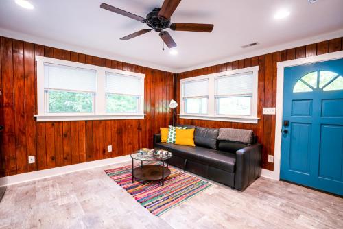 Foggy Bottom Cabins 4