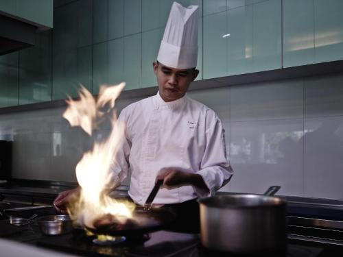 Facilities, Pullman Kuching Hotel in Kuching