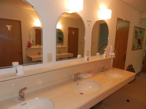 Sado Bellemer Youth Hostel