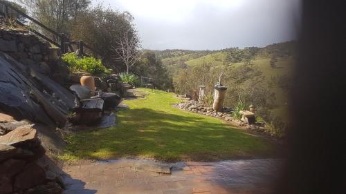 Dārzs, HighRoost Bed & Breakfast accomodation - rural escape in Macclesfield (SA)