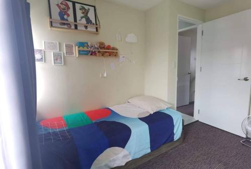 Cozy Home Deca Clark, مابالاكات