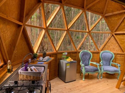 Restaurant, Domosup3rlopez - Glamping Petfriendly con Jacuzzi en Boyaca in Pesca
