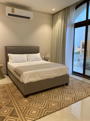 Sifah Gateway Villa with Private Pool