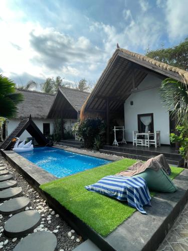 Black & White Cottages – Gili Trawangan, ID