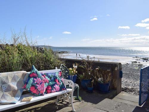 Sunnyside Beach - Lower Largo