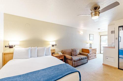 Aspen Mountain Lodge 210