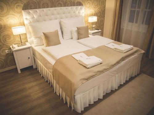 Munkácsy Hotel - image 14
