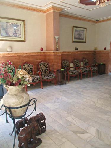 مدخل, السفراء للأجنحة الفندقية (Sufara Hotel Suites) in عمان القديمة
