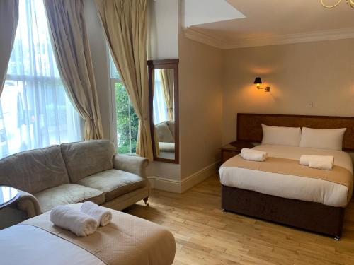 room detail thumbnail 0