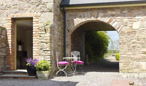 Courtyard Cottages in 特瑞里