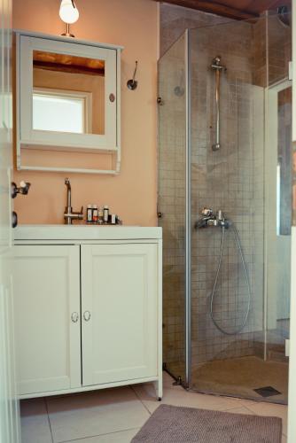 Saint George Villas & Apartments - image 2