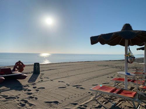 pludmale, AURORA BEACH & SUITE in Margherita di Savoia