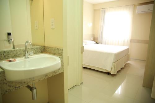 Μπάνιο, Stay Inn Hotel in Ιμπερατρίζ
