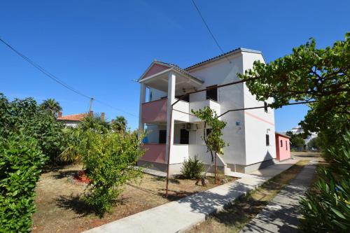 Apartments Petrovic - Location saisonnière - Malinska