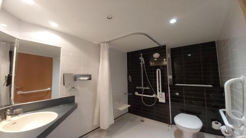Ванна кімната, Holiday Inn Express York in Йорк