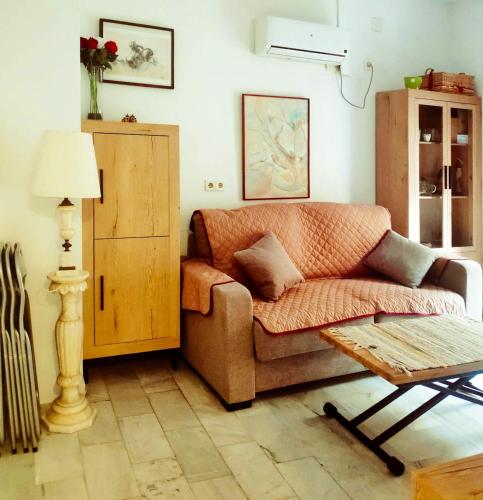 Apartment with 2 bedrooms in Sevilla with wonderful city view balcony and WiFi - image 10