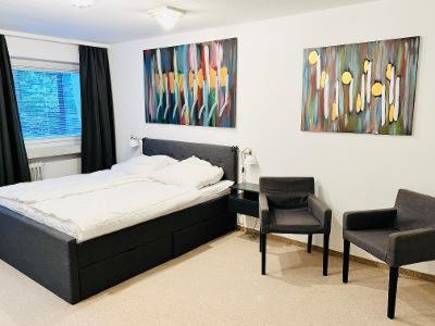 One-Bedroom Apartment image 5