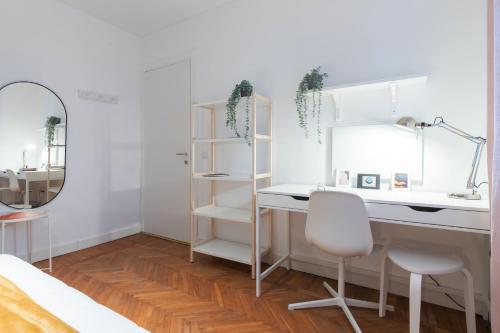 Top Living Apartments - Carducci 5
