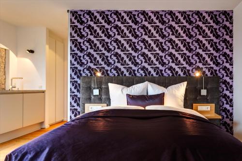 Hotel im Bunker - image 2