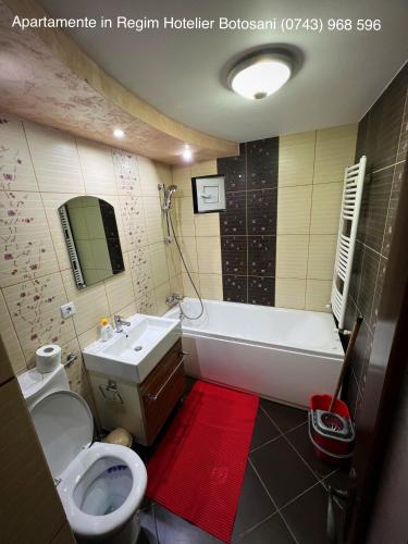 ห้องน้ำ, Apartament Ultra Modern 2 camere mari +1 camera mai mica in โบโตซานี