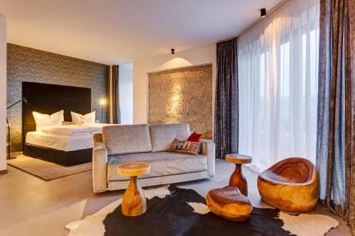Hotel im Bunker in München, Deutschland