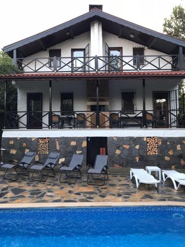 Villadağalti evleri