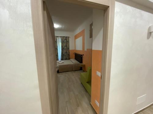 Cinemovie Guesthouse - image 9