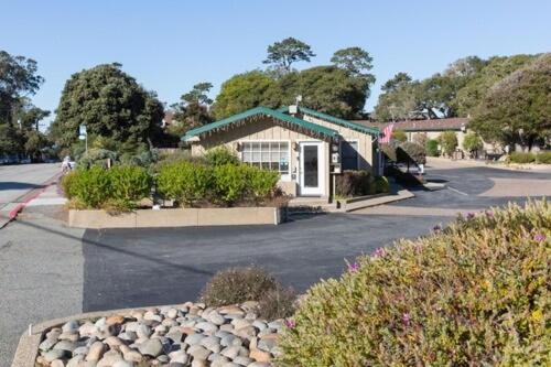 Sea Breeze Inn - Pacific Grove - Accommodation