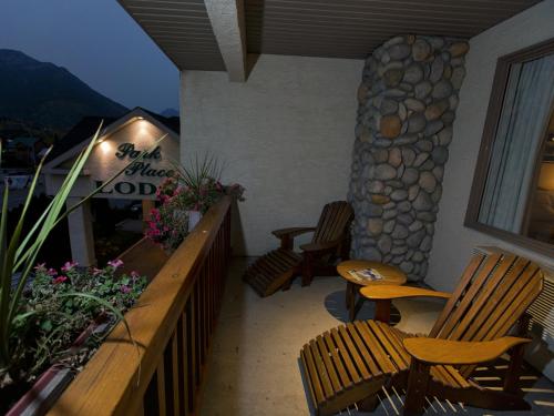 Accommodation in Apex Mountain