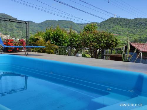 Casa com vista para o Cristo e piscina