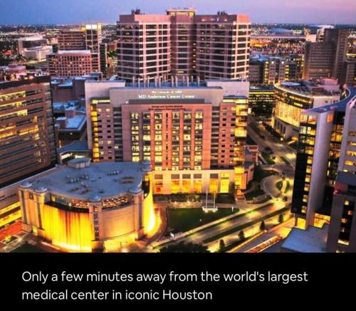 Private Entry Luxury Apartment in Central Location in Houston, USA